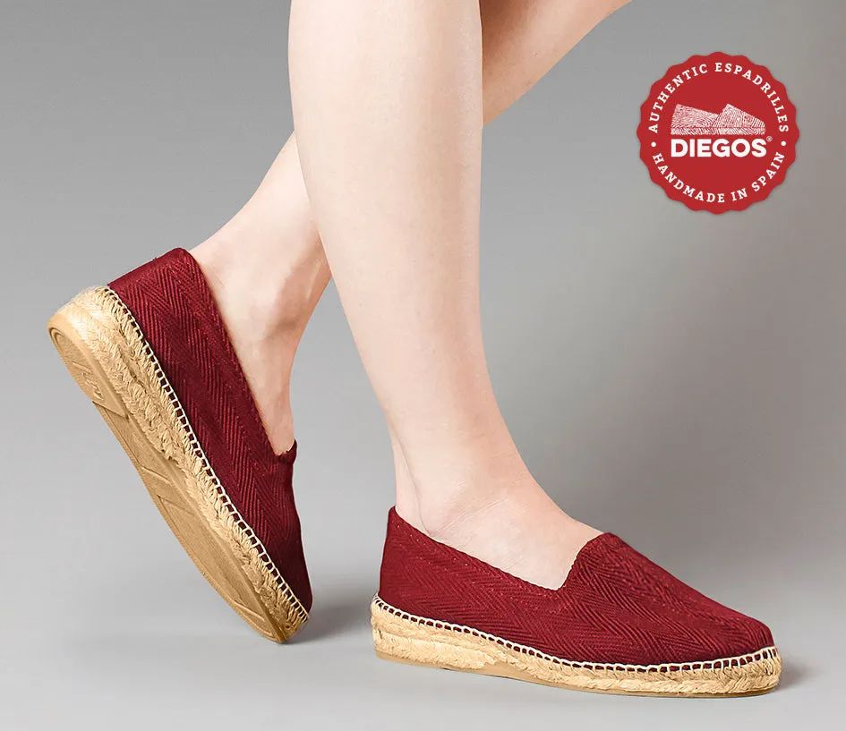 Burgundy Lucia