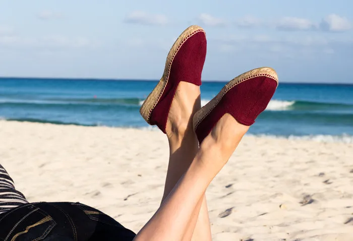 Burgundy Lucia