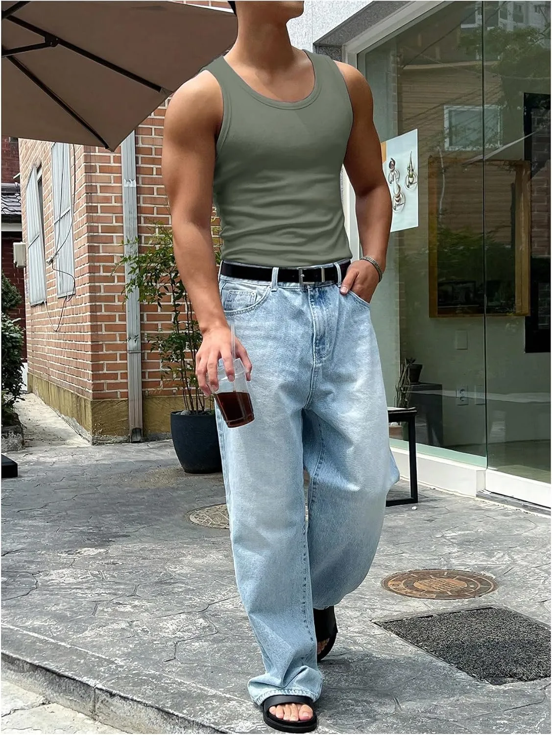 COZYEASE Men's Summer Tank Top Scoop Neck Workout Gym Muscle Tank T-Shirt Sleeveless Undershirt