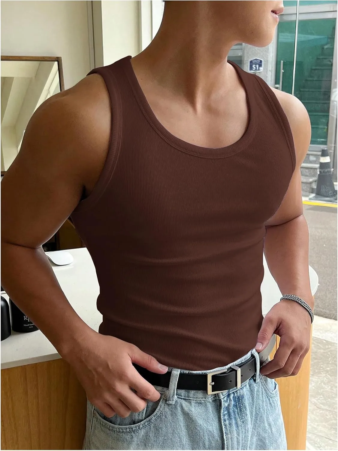 COZYEASE Men's Summer Tank Top Scoop Neck Workout Gym Muscle Tank T-Shirt Sleeveless Undershirt