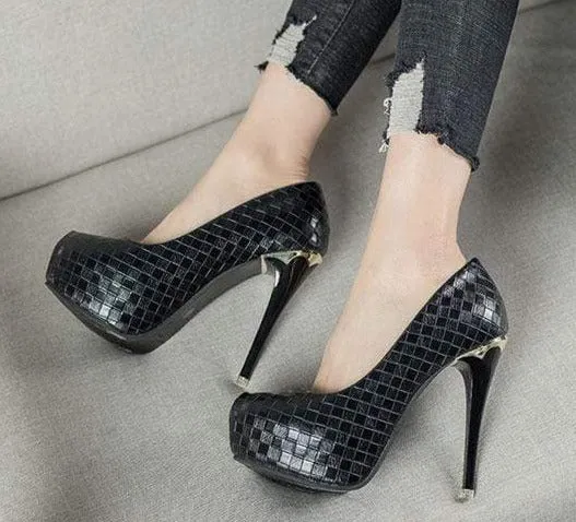 Elegant Sequined Stiletto Pumps