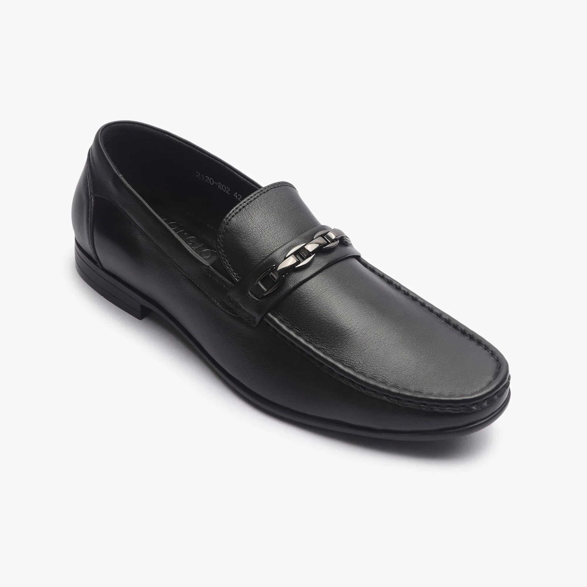 Loafers With Chainlink Buckle