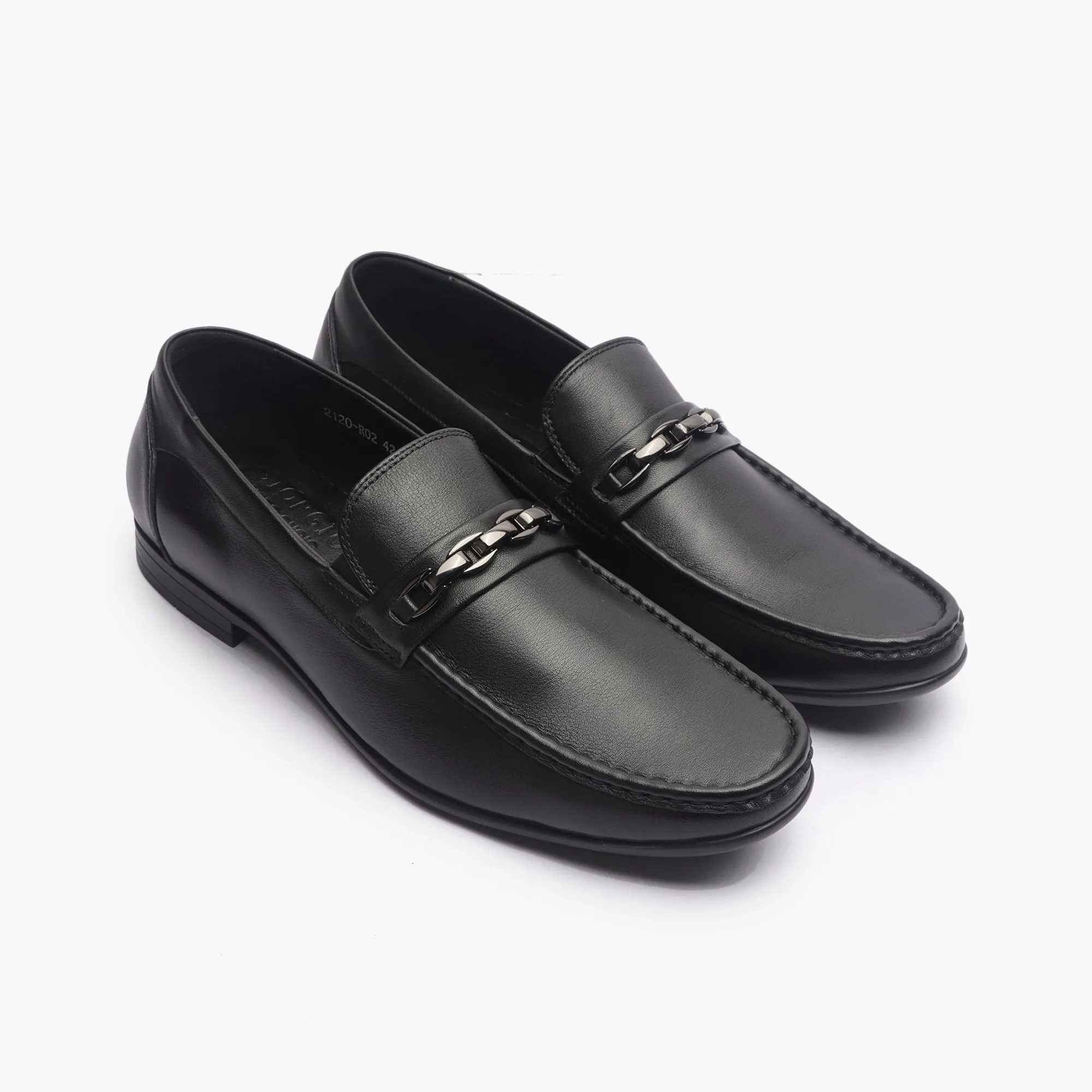 Loafers With Chainlink Buckle