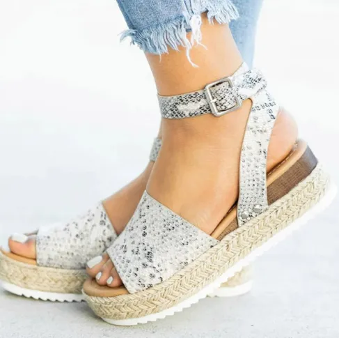 Spot perennial cash faster sell Amazon Amazon explosions foreign trade large yards with light bottom hemp rope sandals women | Brodtica.com