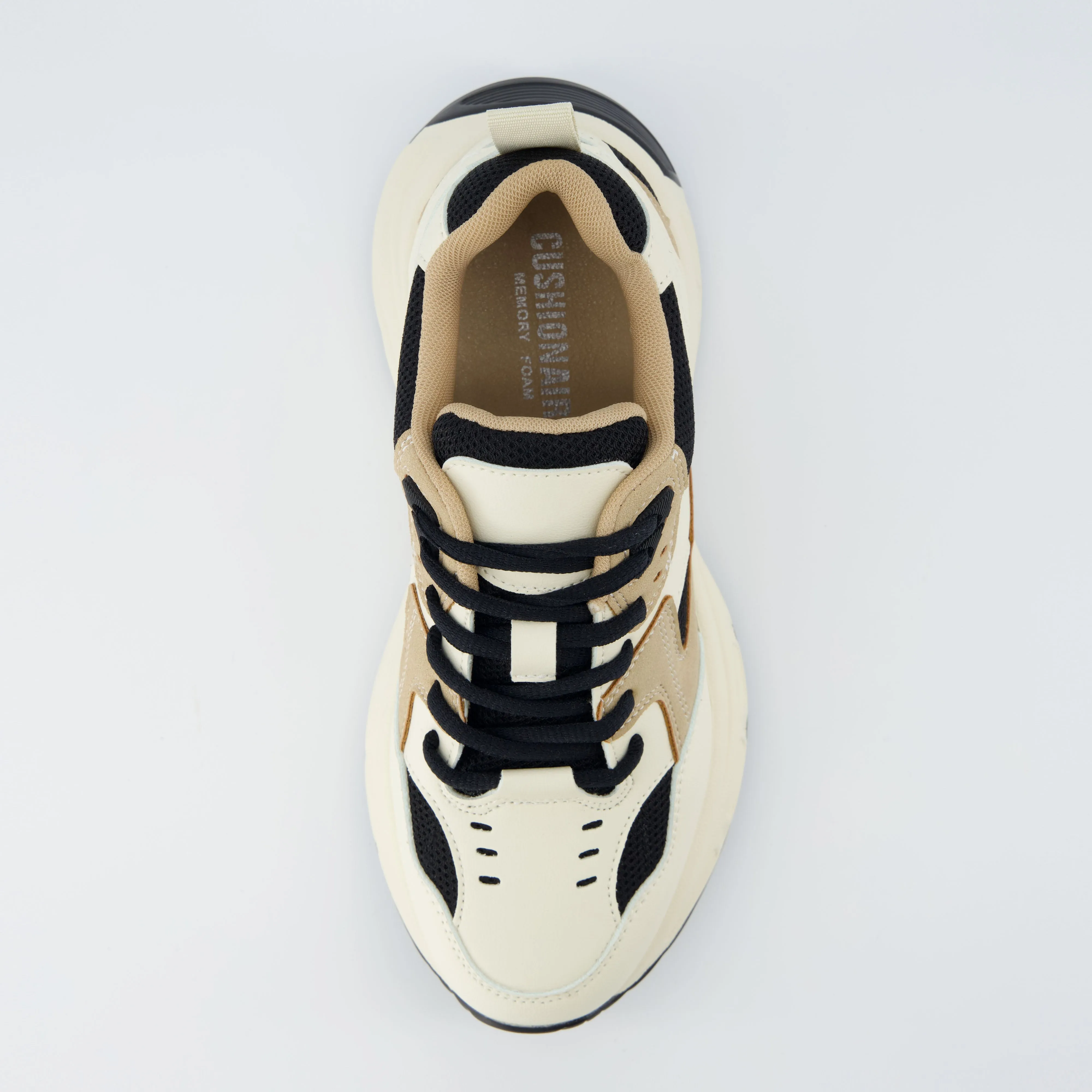 Strike Chunky Sneaker